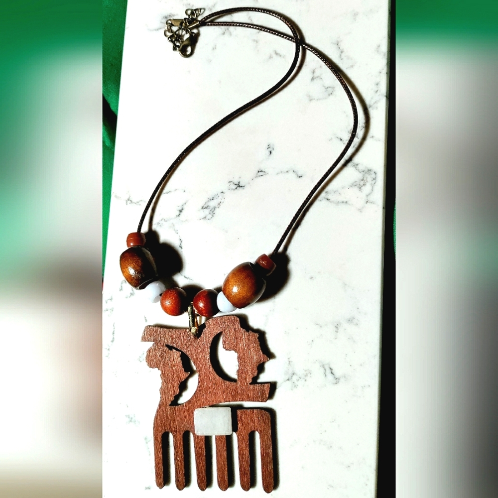 NEW 18" Wood Necklace Featuring Selenite Stone! Wood Beads. African Comb Design.
